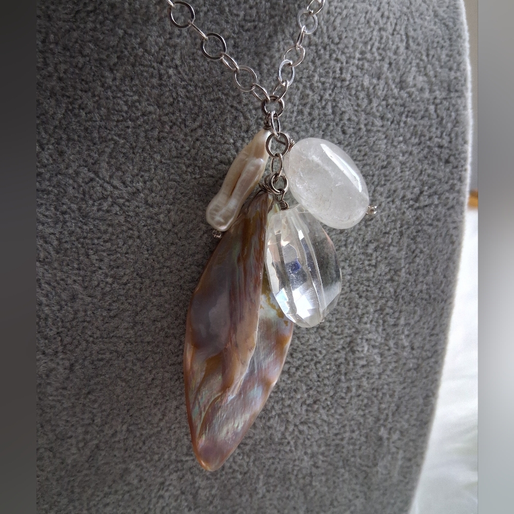 J.Jill Abalony Like Piece And Glass Beads - Picture 2 of 6